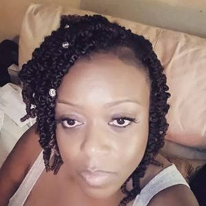 Meet your Posher, Tanika